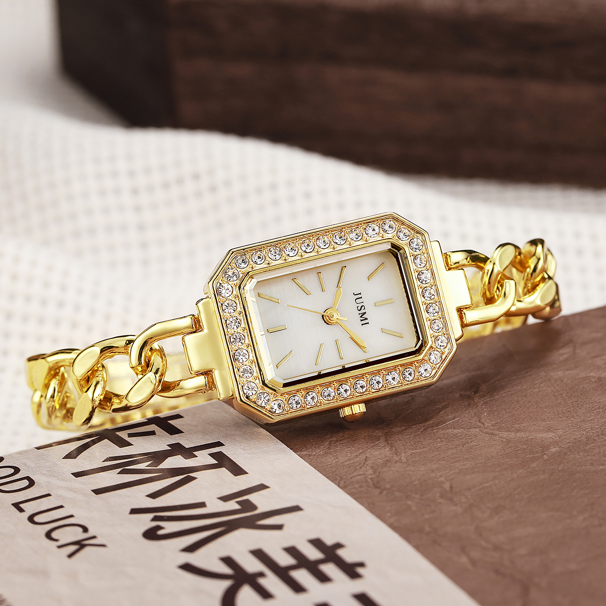 Luxury Watch Square - Luxury Gold Square Women's Watch, Diamond