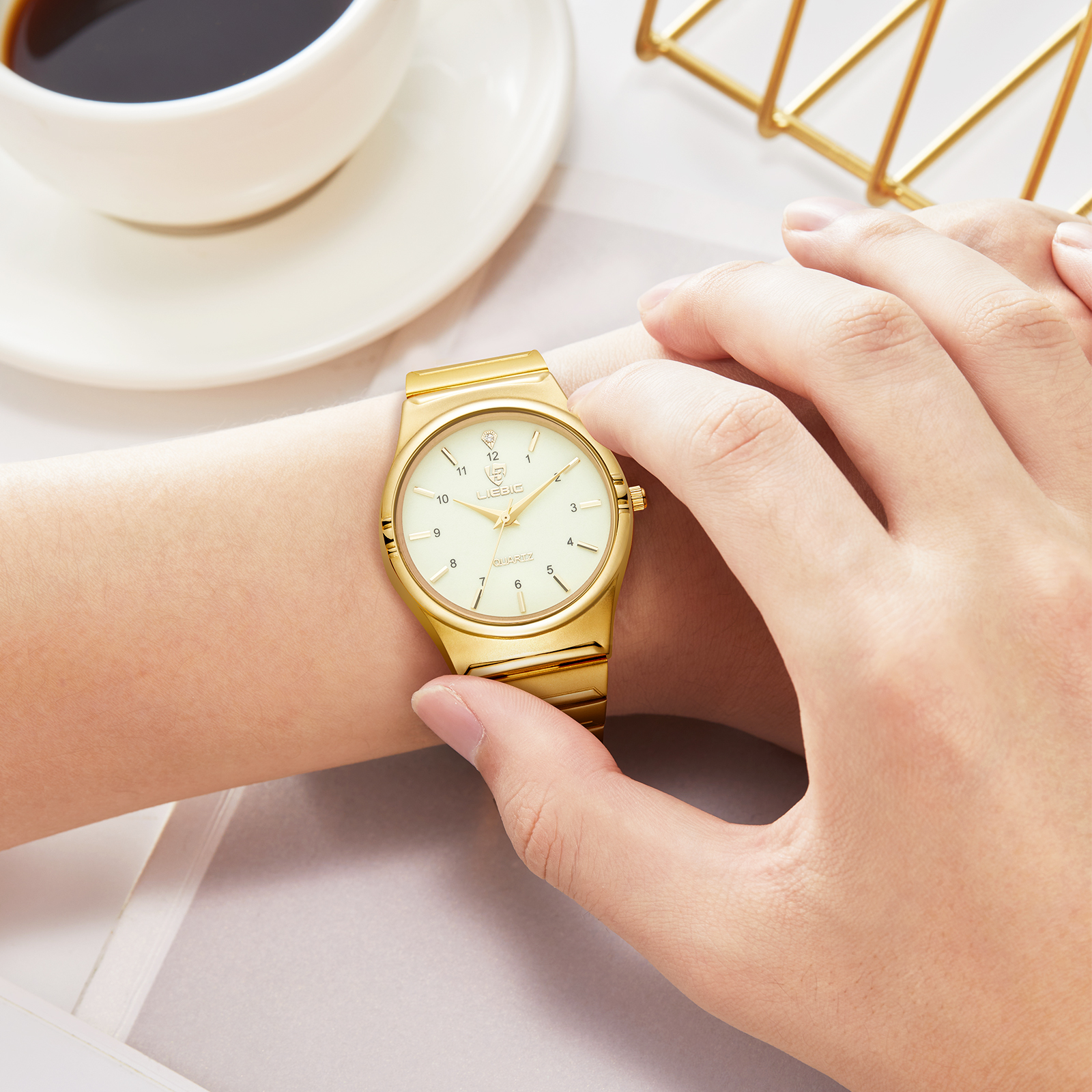 LIEBIG New Quartz Movement Wri - Luxury Watch List 评论和价格