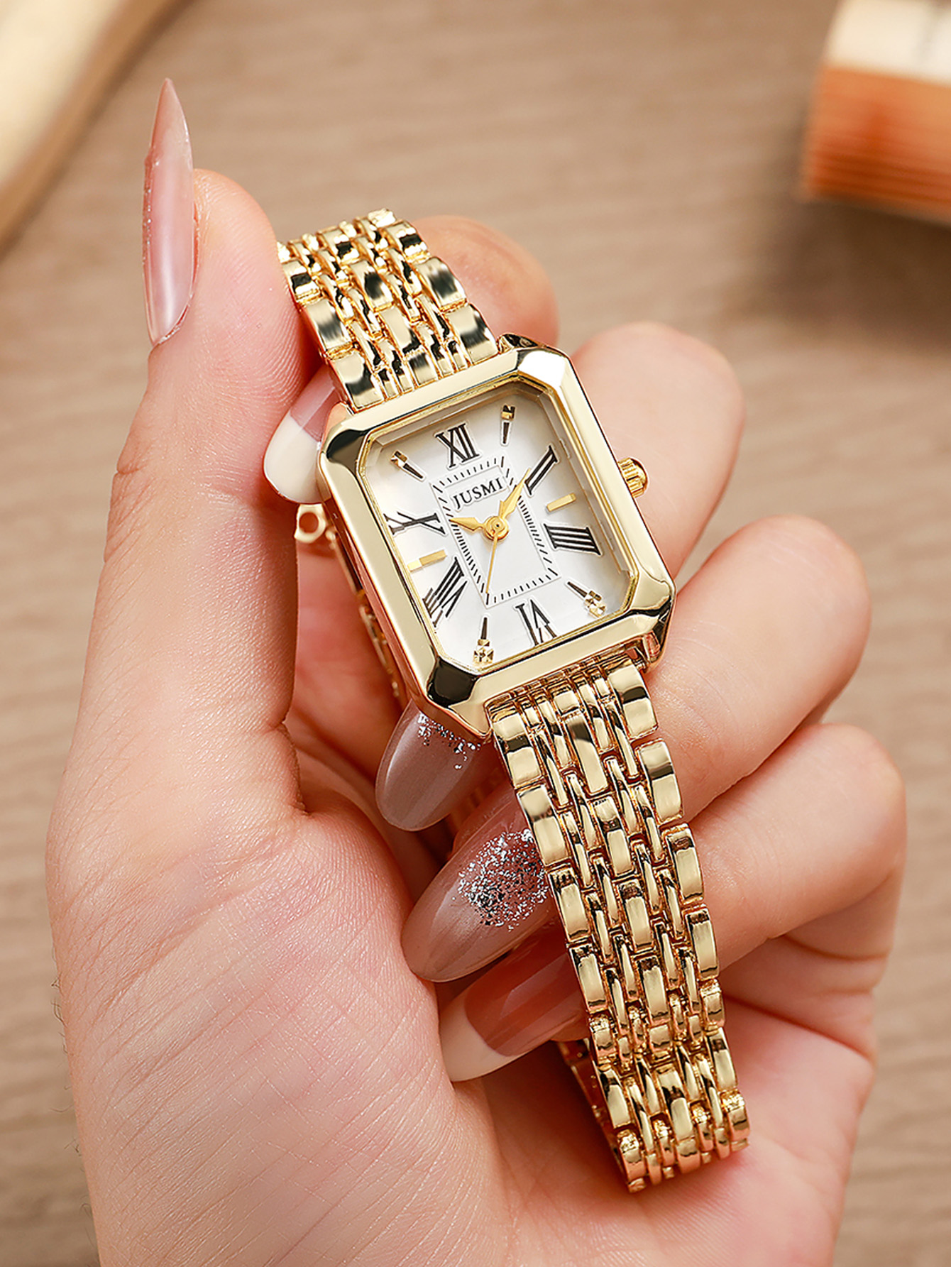 Fashionable Square Metallic St - Luxury Watch Square 评论和价格